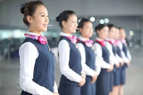 成都哪家空乘學(xué)校好？