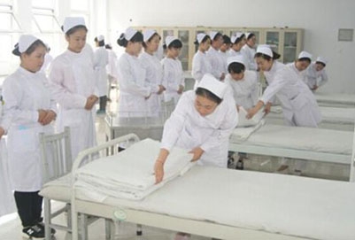 通化市衛(wèi)生學(xué)校2022年學(xué)費(fèi)、收費(fèi)多少
