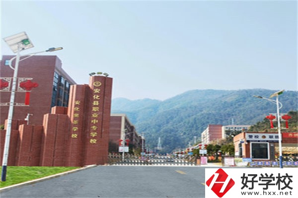 湖南有特色專業(yè)的中專有哪幾所？特色在哪里？