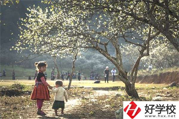 張家界少數(shù)民族加分政策是什么？中專升大專加分嗎？