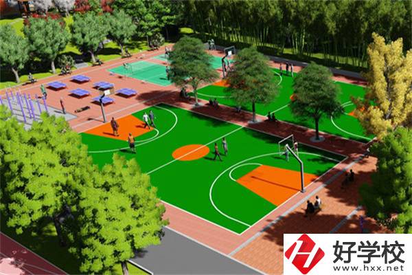 湘潭湘鋼高級技工學(xué)校有多少學(xué)生？招生規(guī)模如何？