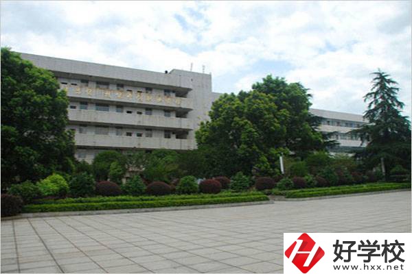 郴州市第一職業(yè)中專的招生專業(yè)有哪些？就業(yè)前景好嗎？