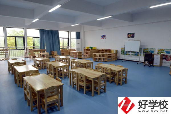 湘潭有哪些中專學(xué)校？辦學(xué)條件如何？