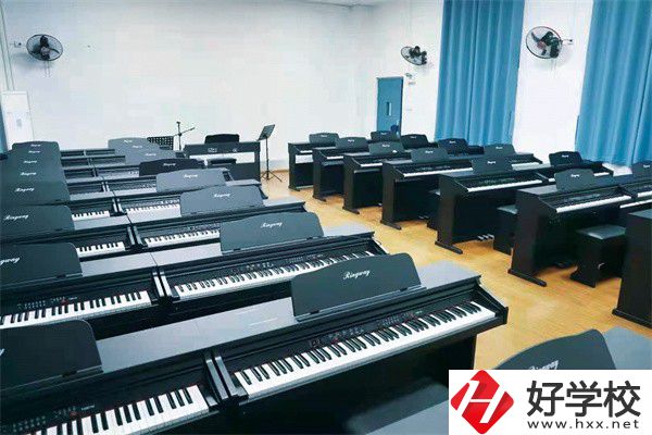 邵陽有什么辦學(xué)條件比較好的中專？宿舍怎么樣？