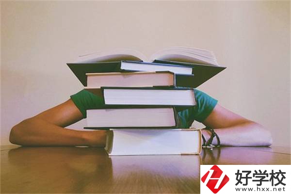 湖南參加中考對選職校的重要性，怎么才能選到好學校？