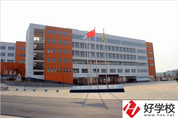 長沙汽車工業(yè)學(xué)校的熱門專業(yè)有哪些？