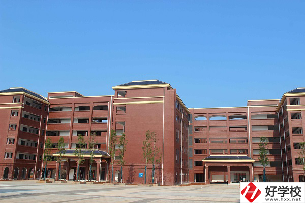 湖南省湘北職業(yè)中專學(xué)校怎么樣？