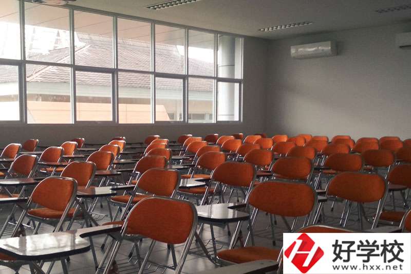 岳陽富岳科技職業(yè)學校怎么樣？環(huán)境如何？