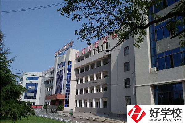 岳陽排名靠前的公辦中專有哪些？有什么辦學優(yōu)勢？