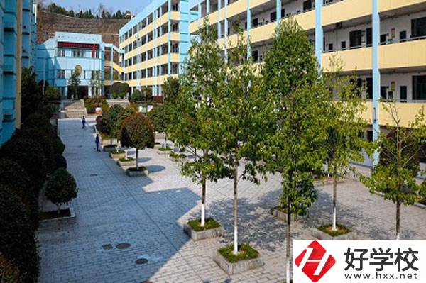 在長沙財(cái)經(jīng)學(xué)校學(xué)會計(jì)事務(wù)專業(yè)怎么樣？