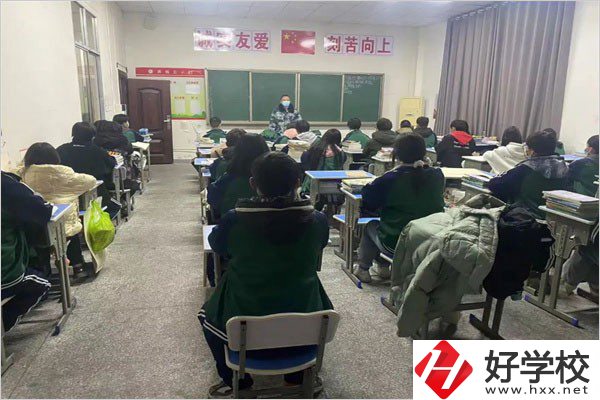 湖南華航鐵路科技技工學(xué)校的校園管理如何？