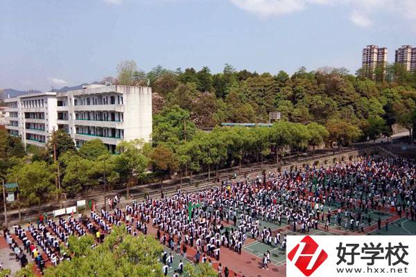 懷化工業(yè)中等專業(yè)學(xué)校值得報(bào)考嗎？從這四點(diǎn)判斷