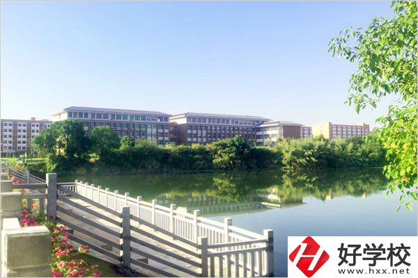郴州思科職校怎么樣？學(xué)費(fèi)是多少？