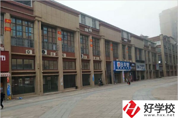 懷化成碩中專在哪里？學(xué)生就業(yè)質(zhì)量怎么樣？