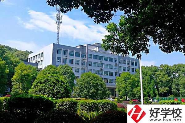 邵陽機(jī)電職業(yè)技術(shù)學(xué)校是公辦嗎？有什么辦學(xué)優(yōu)勢？