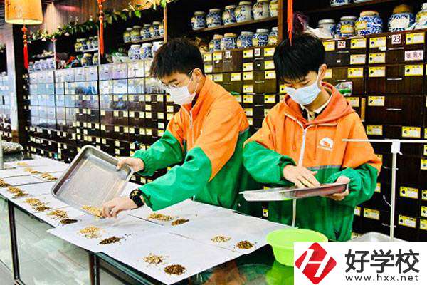 長(zhǎng)沙湘麓醫(yī)藥中專學(xué)校怎么樣，辦學(xué)特色好嗎？