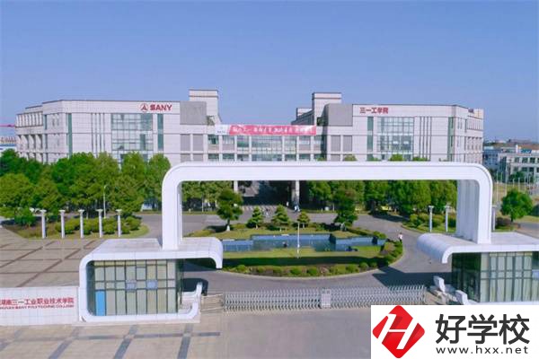 成績(jī)差讀長(zhǎng)沙哪些職校比較好？怎么在校提升自己？