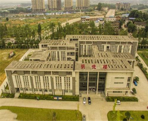 南充職業(yè)技術(shù)學(xué)校在什么地方呢？