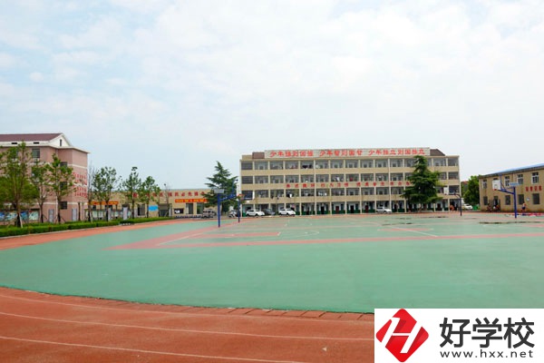 益陽(yáng)東方職業(yè)技術(shù)學(xué)校怎么樣？好不好?