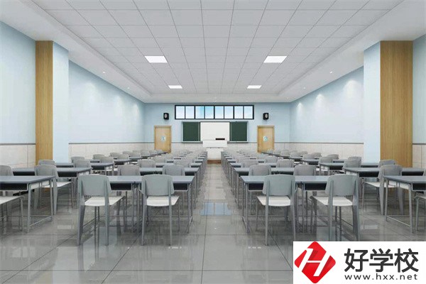 長(zhǎng)沙生活條件最好的技校是哪所？選學(xué)校要看哪幾點(diǎn)？