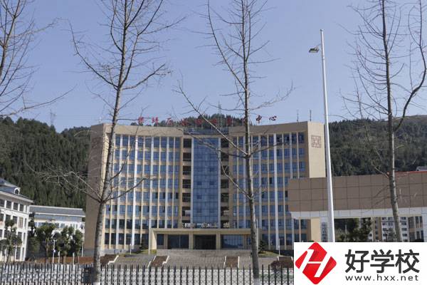 保靖縣中等職業(yè)技術(shù)學(xué)校怎么樣？就業(yè)前景好不好？