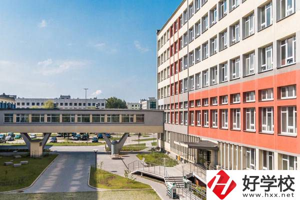 湘潭信息中等職業(yè)技術(shù)學(xué)校在哪里？辦學(xué)條件怎么樣？