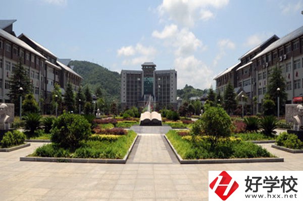 湘西州經(jīng)濟(jì)貿(mào)易學(xué)校好嗎？有什么辦學(xué)特色？