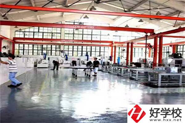 益陽(yáng)最好的民辦技校是哪所？技校讀了有用嗎？