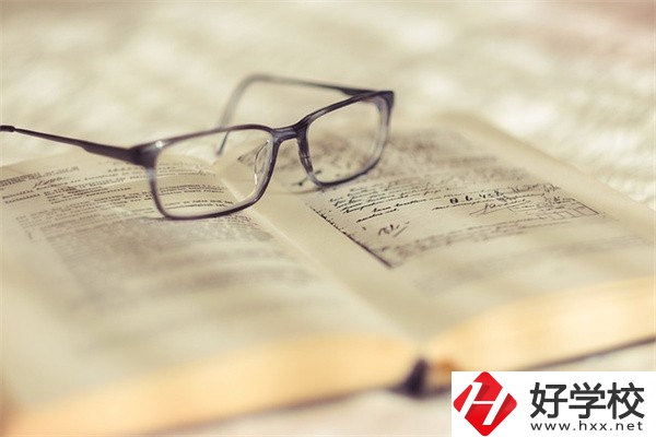 郴州的中職學(xué)校有哪些？怎么選中職學(xué)校？