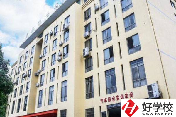 益陽(yáng)市第一職業(yè)中專學(xué)校是重點(diǎn)學(xué)校嗎？升學(xué)率高嗎？