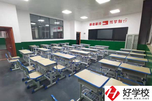 長(zhǎng)沙市融城理工中等職業(yè)學(xué)校有哪些報(bào)考政策？
