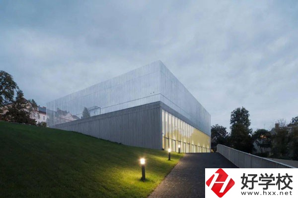 益陽哪些公辦中專比較好？它們有哪些特色專業(yè)？ 