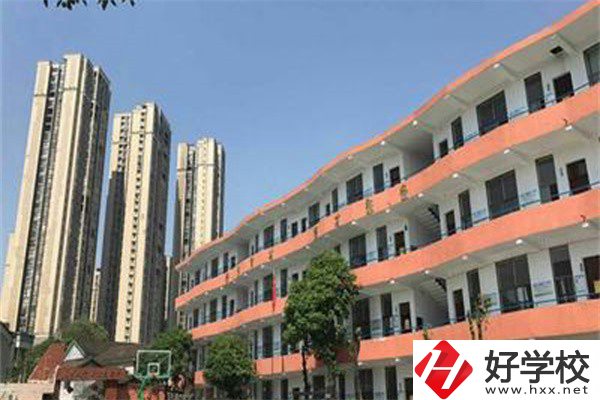 醴陵市有哪些中專學(xué)校值得推薦呢？學(xué)校有什么優(yōu)勢？
