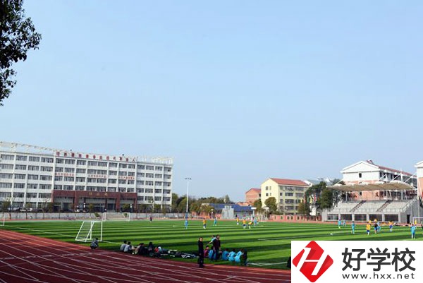 岳陽縣職業(yè)中等專業(yè)學(xué)校有哪些專業(yè)？師資力量如何？