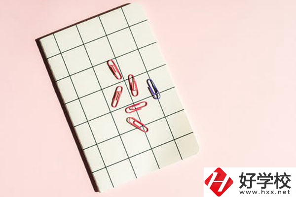 瀘溪縣第一職業(yè)中學(xué)怎么樣？是職高嗎？