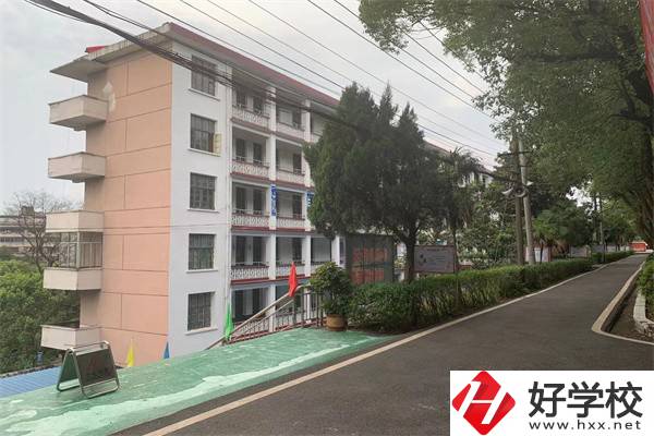 株洲英泰軟件工程技術(shù)學(xué)校在哪里？辦學(xué)條件怎樣？