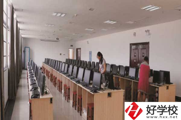湘西州經(jīng)濟貿(mào)易學校有哪些招生專業(yè)？