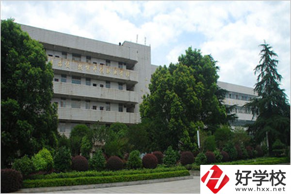 郴州第一職中是中專還是技校？師資力量怎么樣？