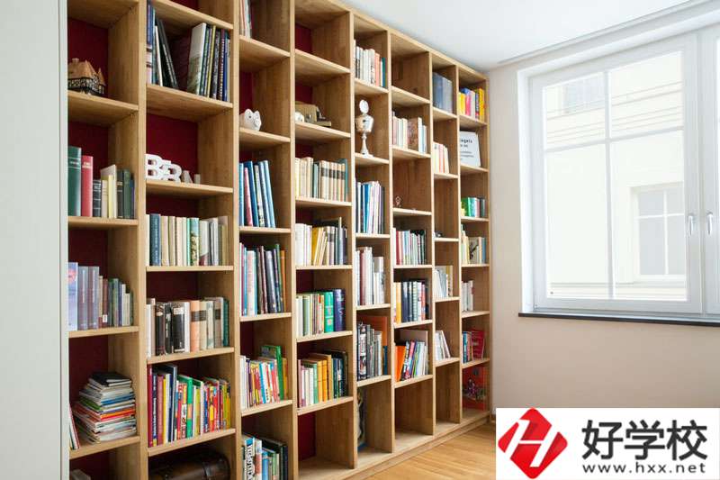 懷化鐵路職業(yè)中專學校怎么樣？地址多少？