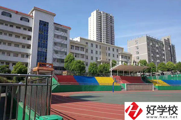 邵陽市計算機普通中等專業(yè)學校是公辦嗎？辦學條件好嗎？