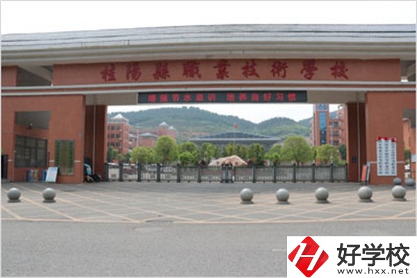 郴州排名前三的中專(zhuān)是哪幾所？有什么辦學(xué)優(yōu)勢(shì)？