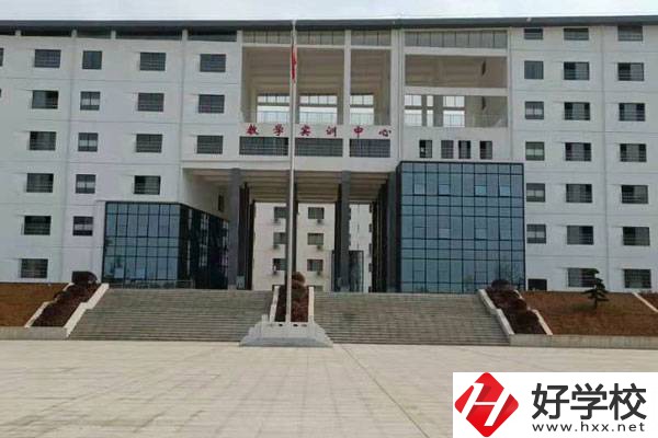 衡陽市第五技工學(xué)校有哪些辦學(xué)特色？