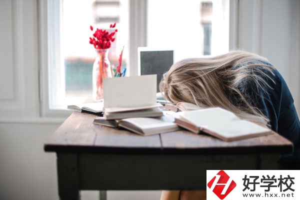 洪江市職業(yè)中專學(xué)校好不好？宿舍怎么樣？