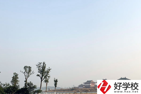 永州綜合職業(yè)中等專業(yè)學(xué)校有哪些專業(yè)？