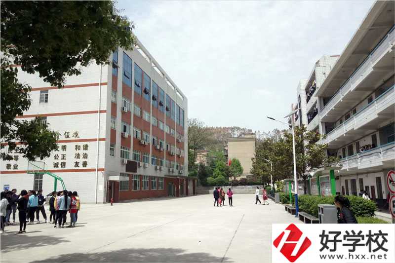 邵陽市女子職業(yè)學校值不值得報考？辦學特色是什么？