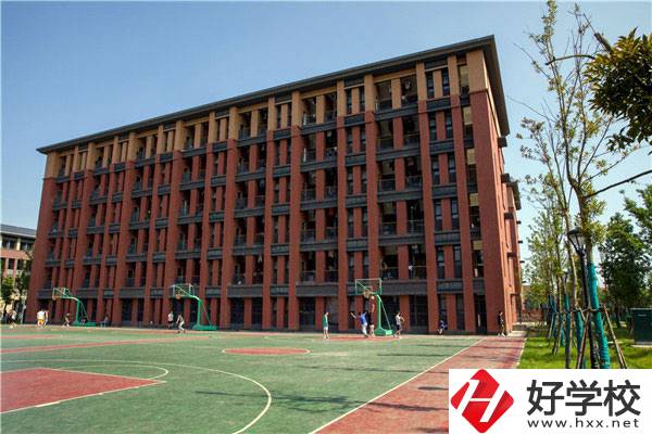 常德財經(jīng)學(xué)校哪些專業(yè)比較好？