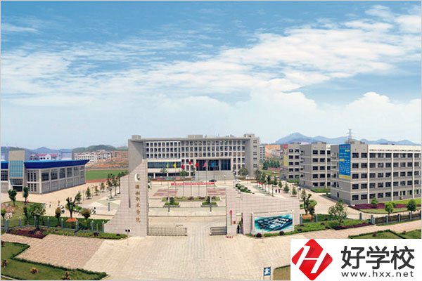 婁底有哪些民辦職高？哪所比較好？
