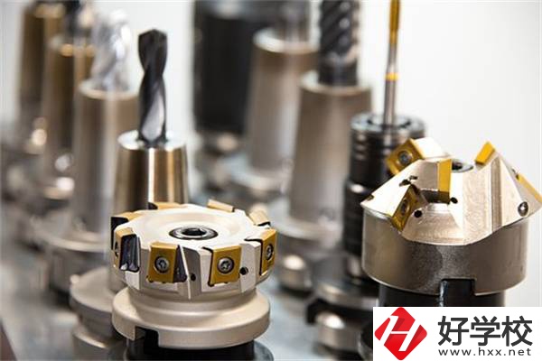 衡陽技校學什么專業(yè)比較好？