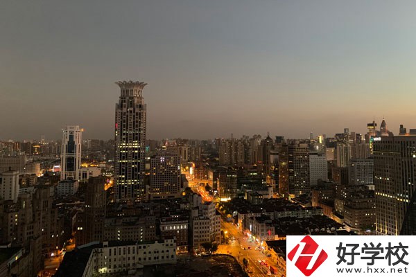 攸縣求實職業(yè)技術(shù)學(xué)校的平面設(shè)計專業(yè)怎么樣？就業(yè)前景如何？