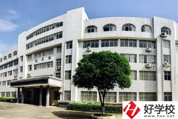 漣源工貿(mào)職業(yè)中專學(xué)校有什么熱門專業(yè)？學(xué)什么有前途？